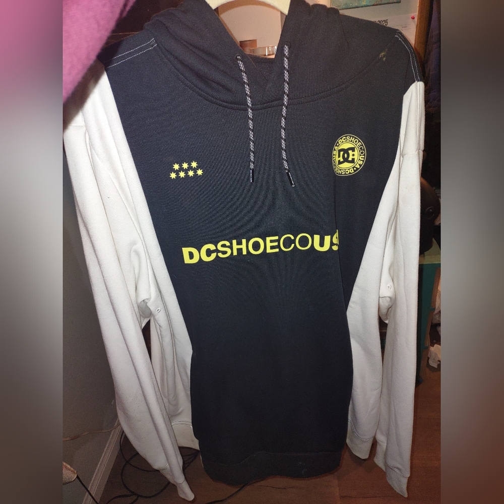 DC mens XL Hoodie